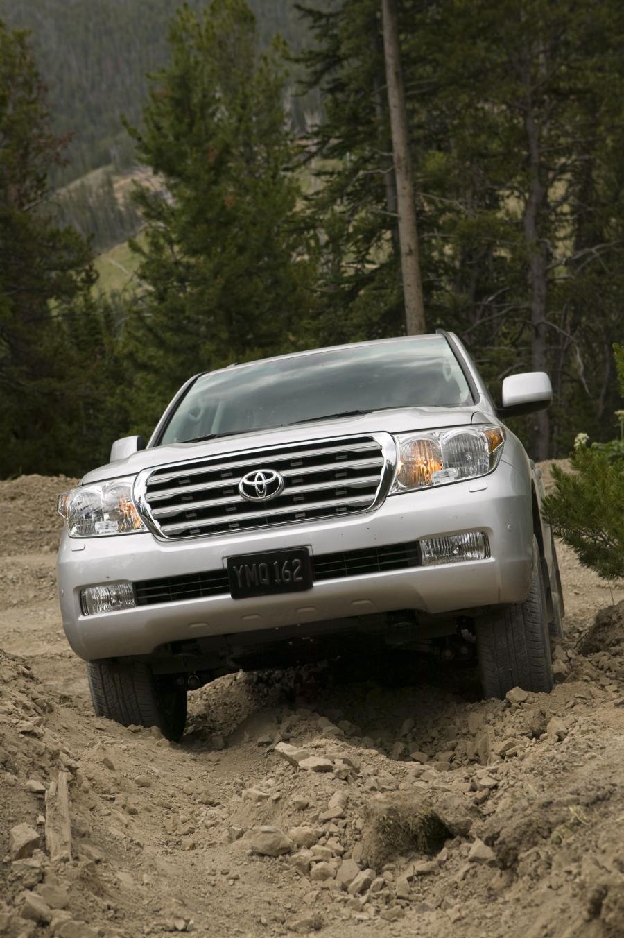  Toyota Land Cruiser 200 2009 года  (фото 44 из 83)